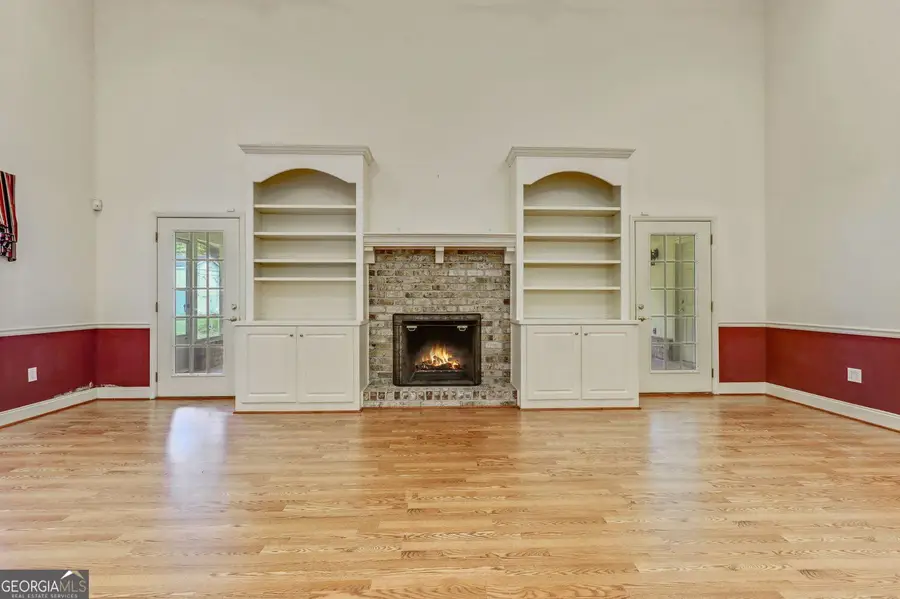 2026 Crescent Drive Sw, Snellville, GA 30078 - #3