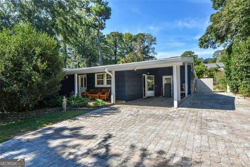 6810 Sunny Brook Lane, Sandy Springs, GA 30328 - #1
