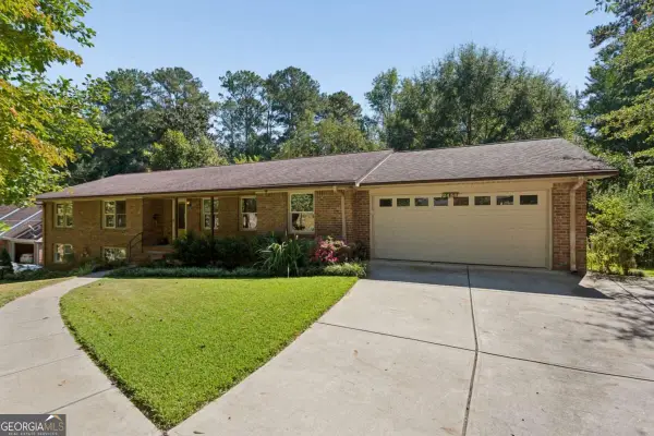 2458 Emory Lane Ne, Marietta, GA 30068