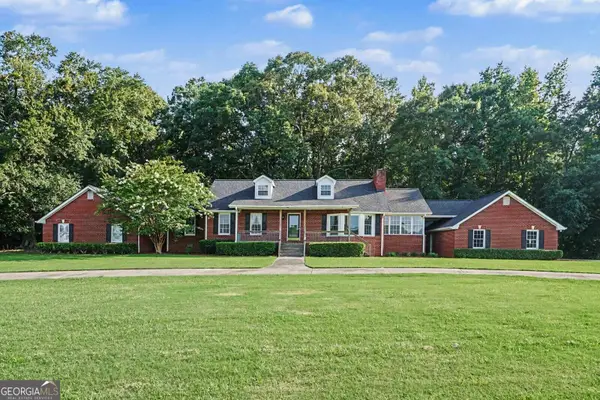 585 P J East Road, Covington, GA 30014