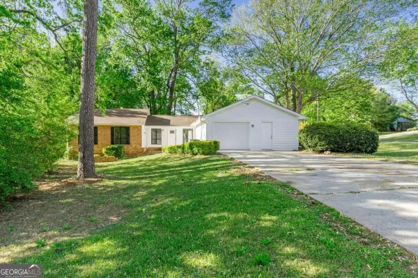 2254 Lisbon Lane, Jonesboro, GA 30236
