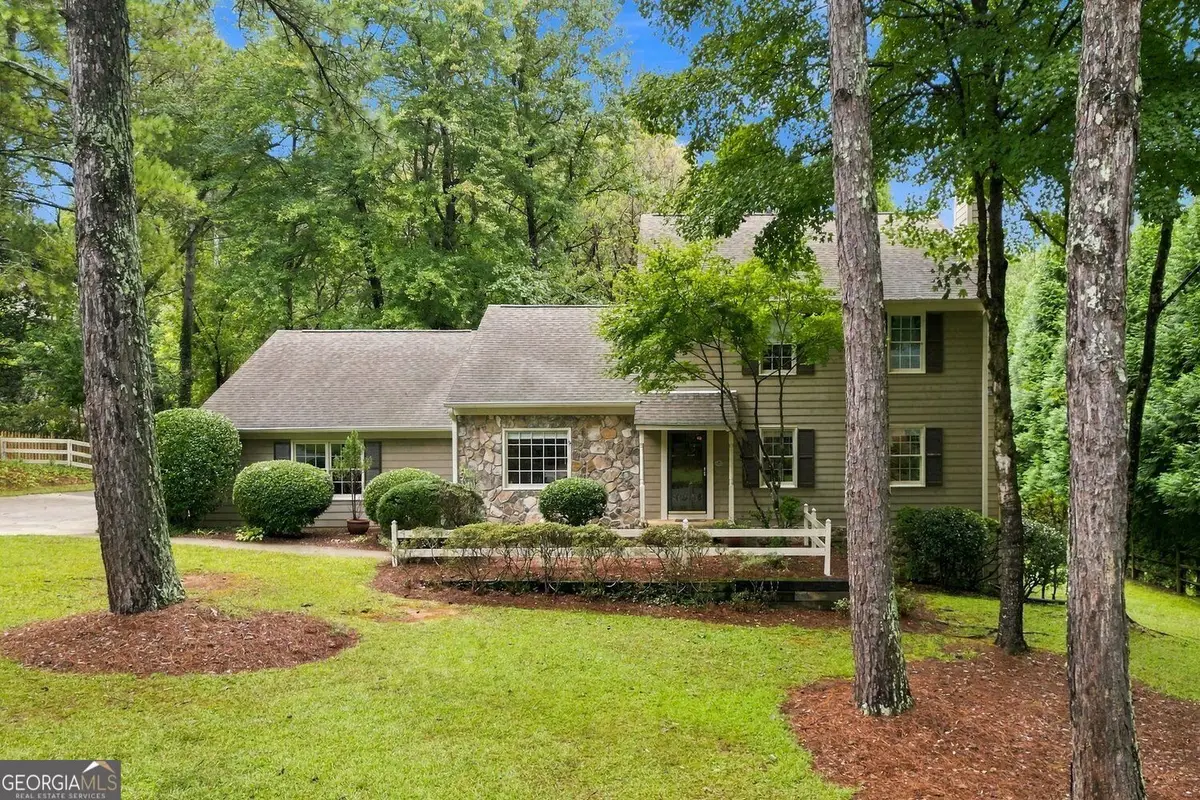 1726 W Point Circle, Marietta, GA 30068 - #1
