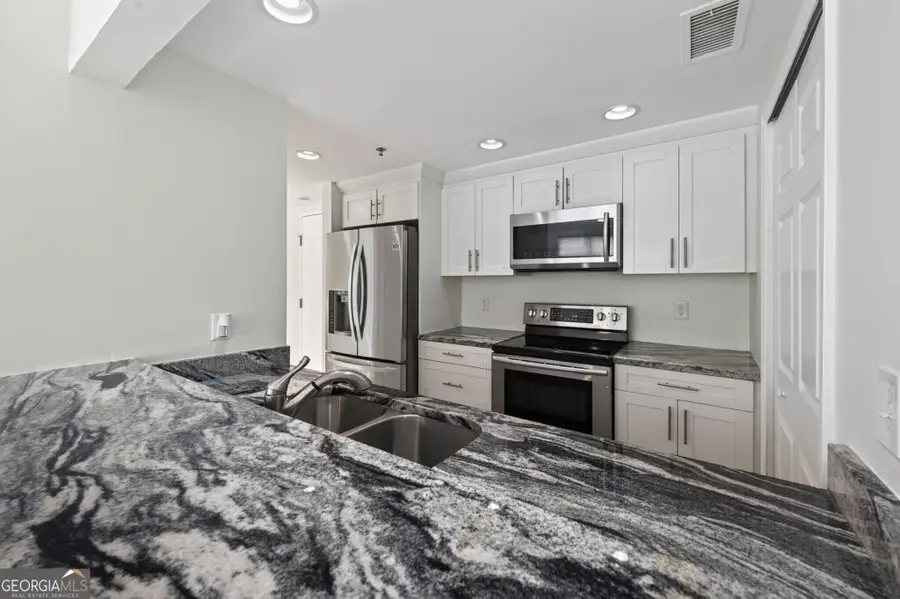 3481 Lakeside Drive Ne #1201, Atlanta, GA 30326 - #2