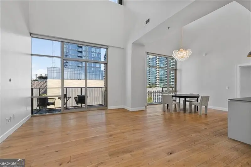 905 Juniper Street Ne #812, Atlanta, GA 30309 - #3