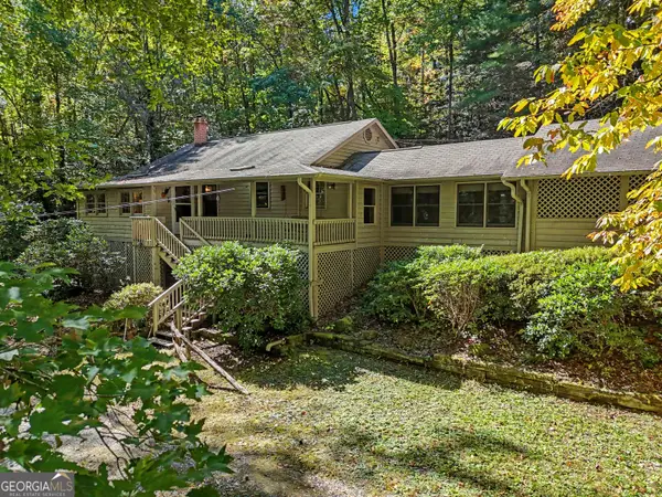 596 Moses Road, Rabun Gap, GA 30568