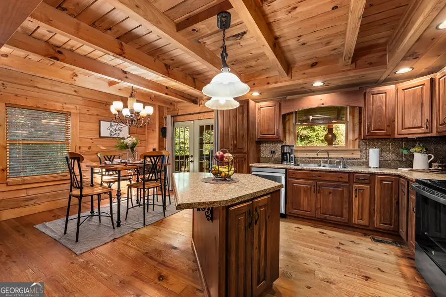 677 E Valley Road Ne, Rydal, GA 30171 - #3