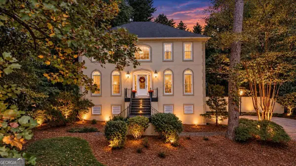 320 Kings Court Ne, Marietta, GA 30067