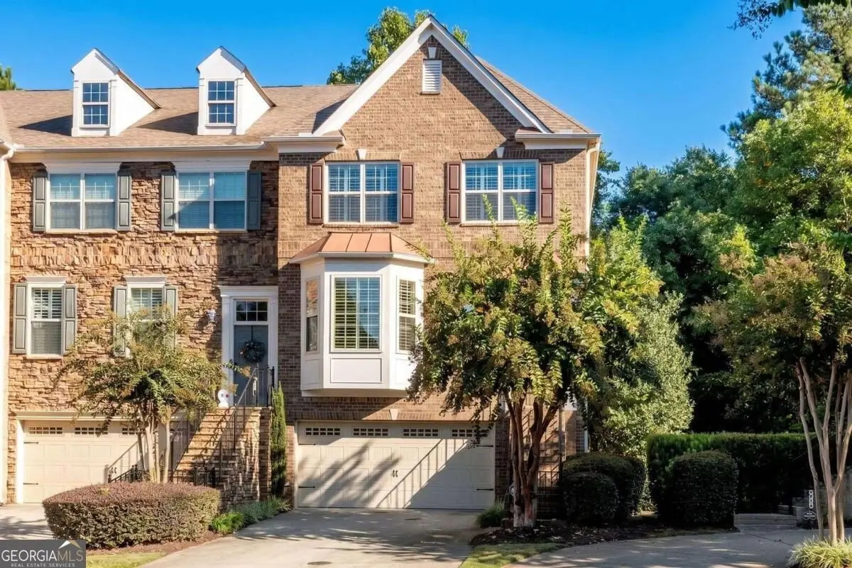 4002 Manchester Circle, Roswell, GA 30075 - #1