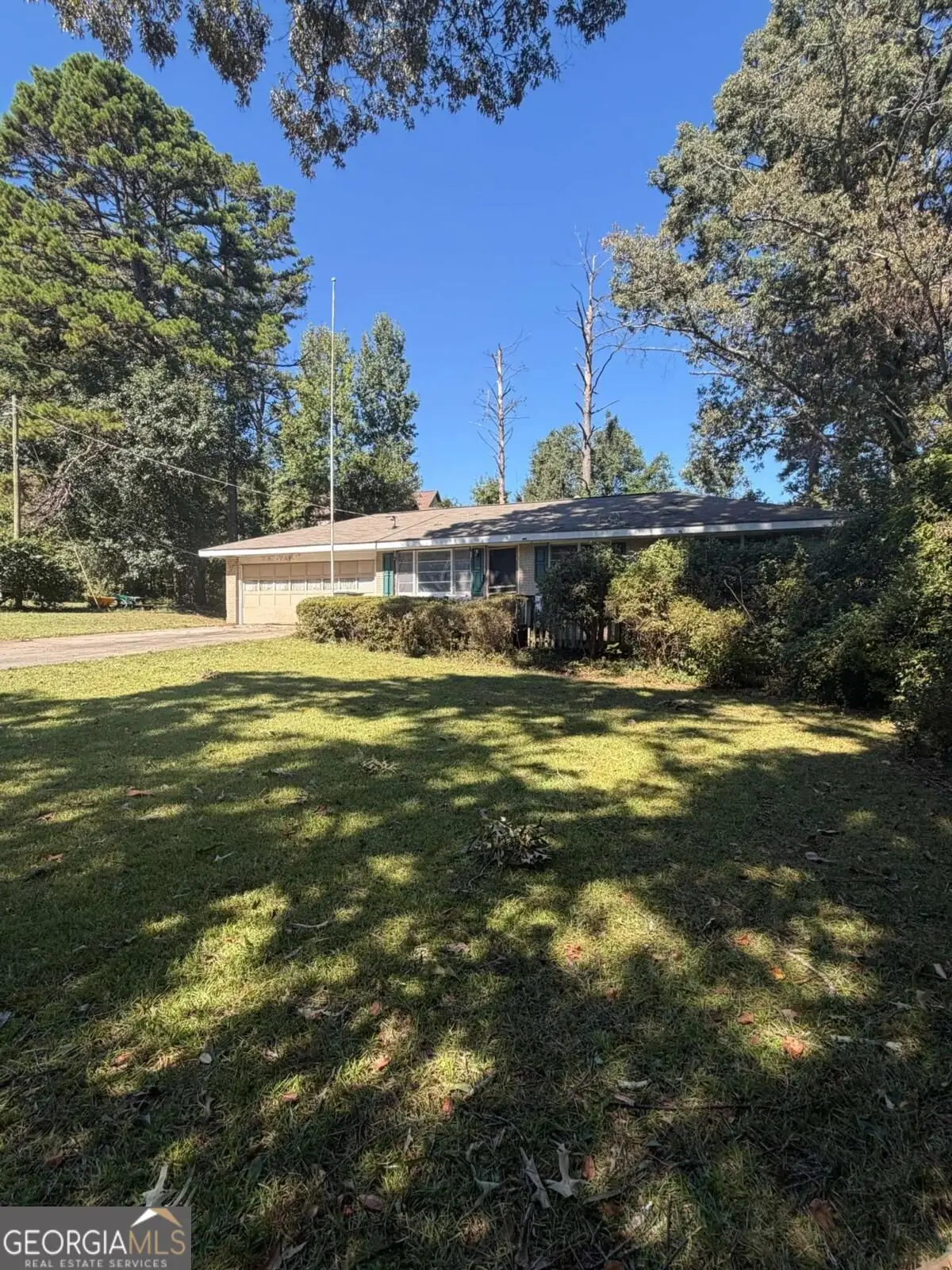 5555 Noblett Road, Stone Mountain, GA 30087 - #1