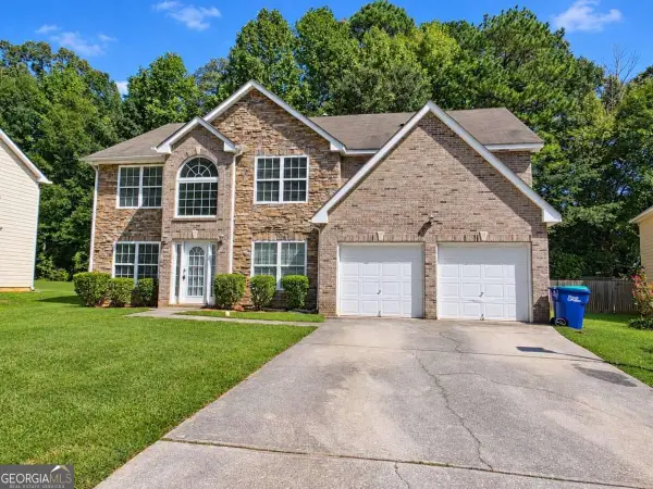 630 Ironstone Drive, Fairburn, GA 30213