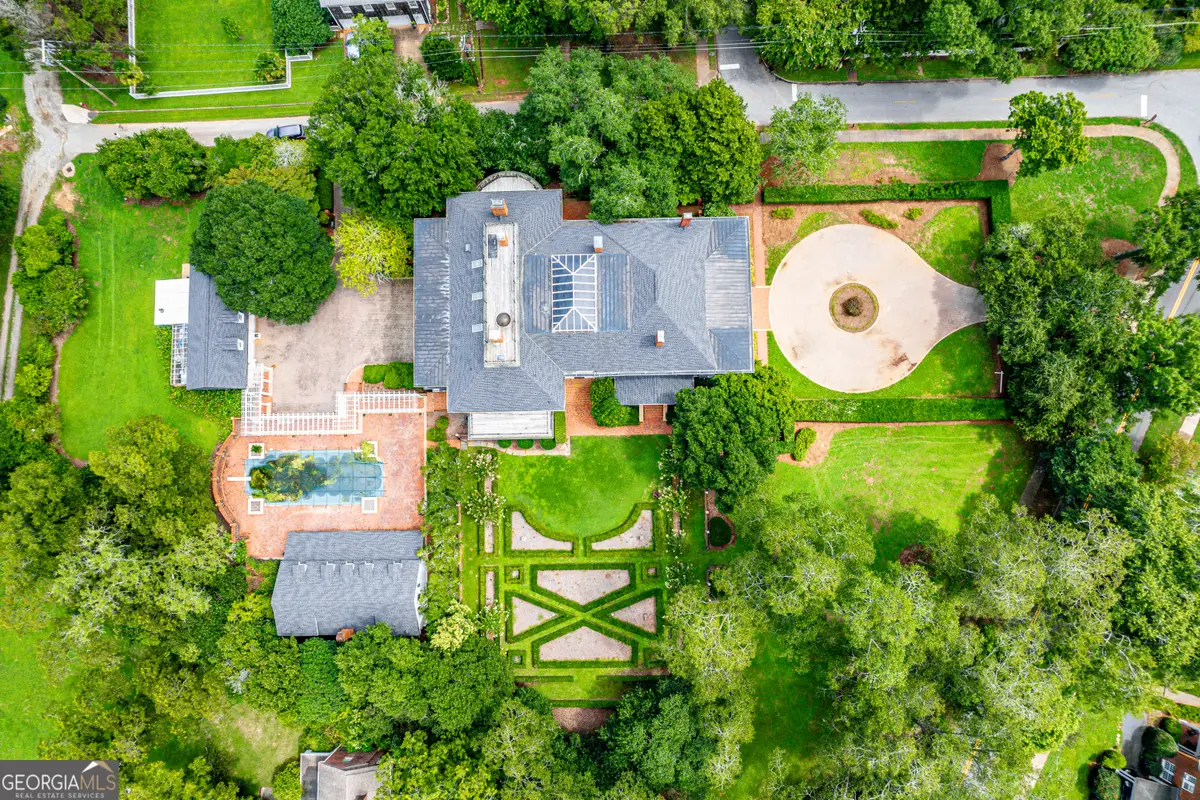 617 Dixie Avenue, Madison, GA 30650 - #1