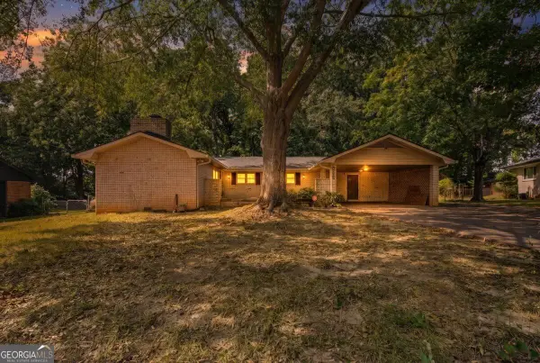 8055 Crown Way, Jonesboro, GA 30238