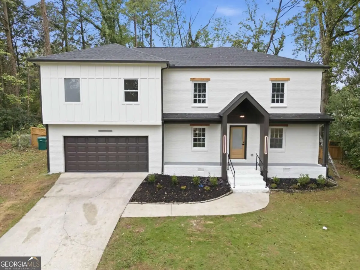 3820 Lake Drive Se, Smyrna, GA 30082 - #1