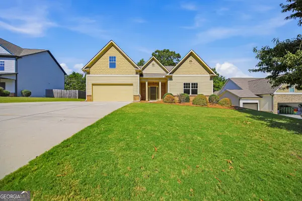 6372 Spring Cove Drive, Flowery Branch, GA 30542