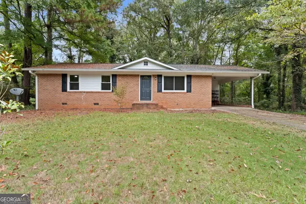494 Sunset Circle, Forsyth, GA 31029