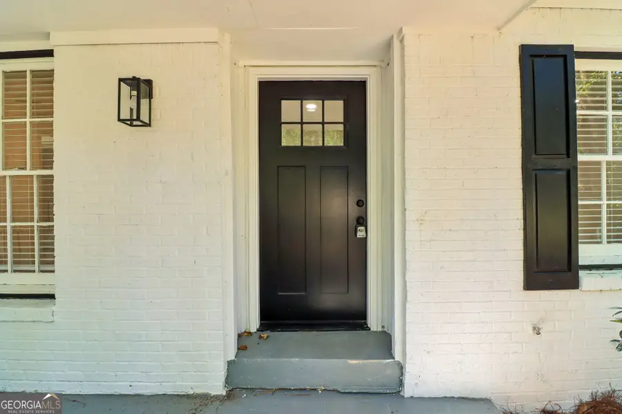 837 Hemingway Road, Stone Mountain, GA 30088 - #3