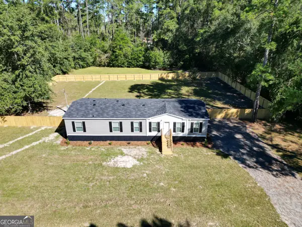 21 Ridge Road, Ellabell, GA 31308
