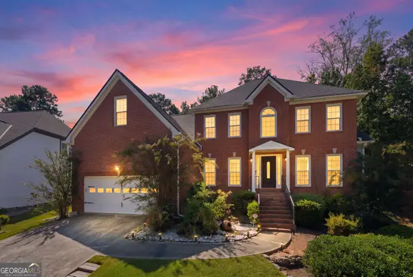 390 Wildwood Lake Court, Suwanee, GA 30024