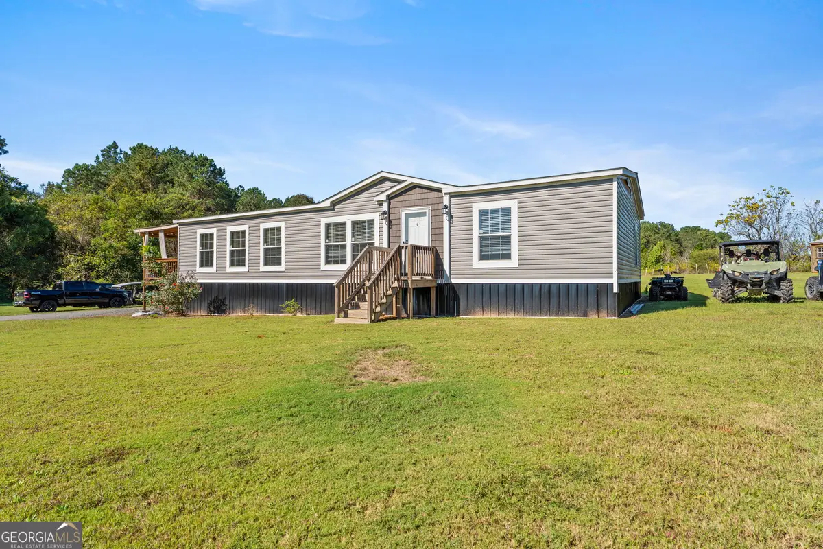 916 E Flournoy Road, Hawkinsville, GA 31036 - #1