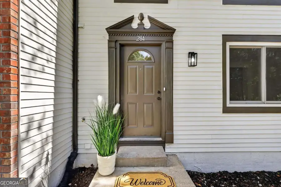 284 Roswell Commons Circle, Roswell, GA 30076 - #3
