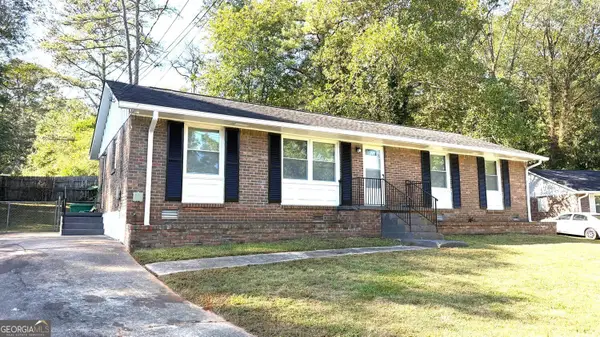 1487 Colony East Circle, Stone Mountain, GA 30083