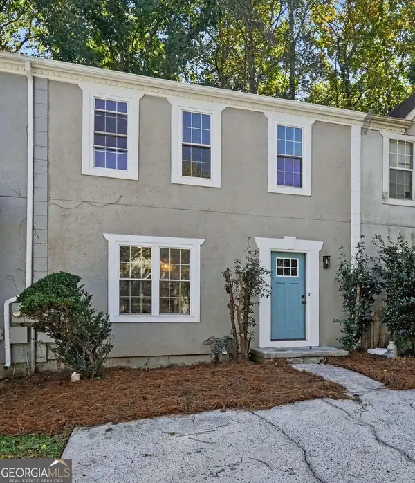 6636 Meadow Green Circle, Peachtree Corners, GA 30092