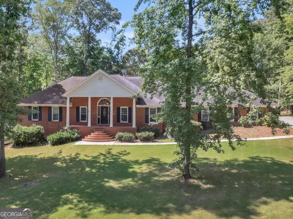 2585 Wildwood Court, Jonesboro, GA 30236