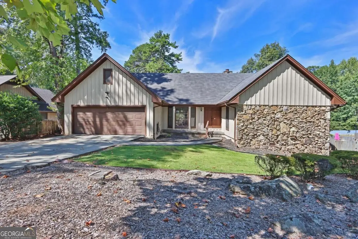 1749 Hidden Hills Parkway, Stone Mountain, GA 30088 - #1
