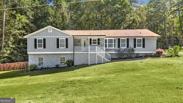 4148 Log Cabin Court, Douglasville, GA 30135