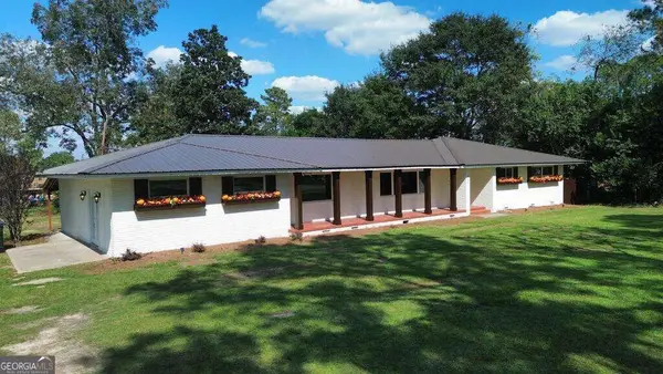 911 W Roanoke Drive Extension, Fitzgerald, GA 31750