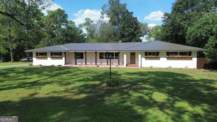 911 W Roanoke Drive Extension, Fitzgerald, GA 31750 - #3