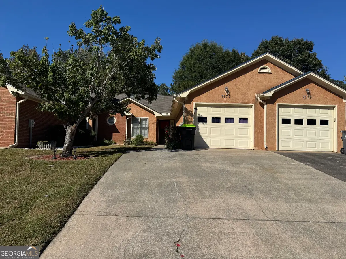 7177 Woodridge Lane, Union City, GA 30291 - #1