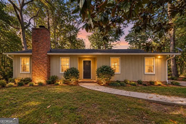 3295 Redona Drive, Atlanta, GA 30349
