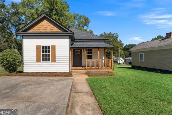 19 Allweather Street, Cartersville, GA 30120