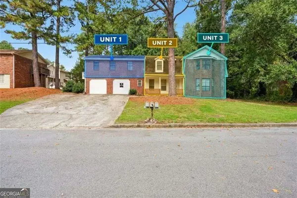 2498 Robinhood Drive, Ellenwood, GA 30294