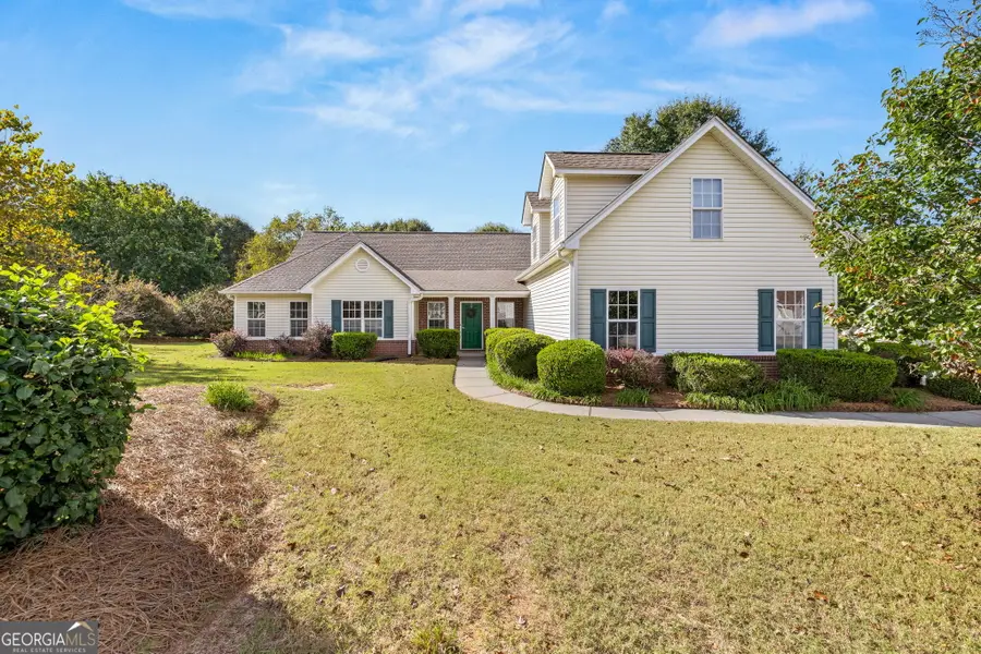 123 Berry Hill Lane, Hoschton, GA 30548 - #2
