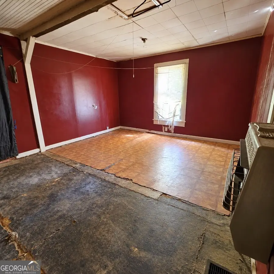 250 Davis Avenue, Toccoa, GA 30577 - #3