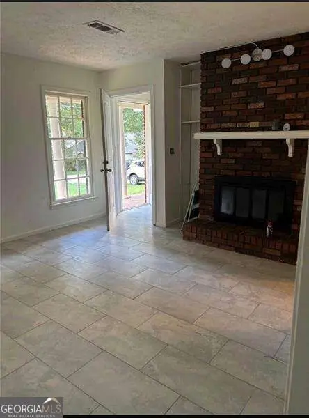 5321 Hamilton Street, Stone Mountain, GA 30083 - #2