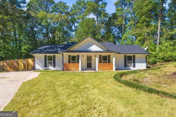 657 Nelby Court, Stone Mountain, GA 30083