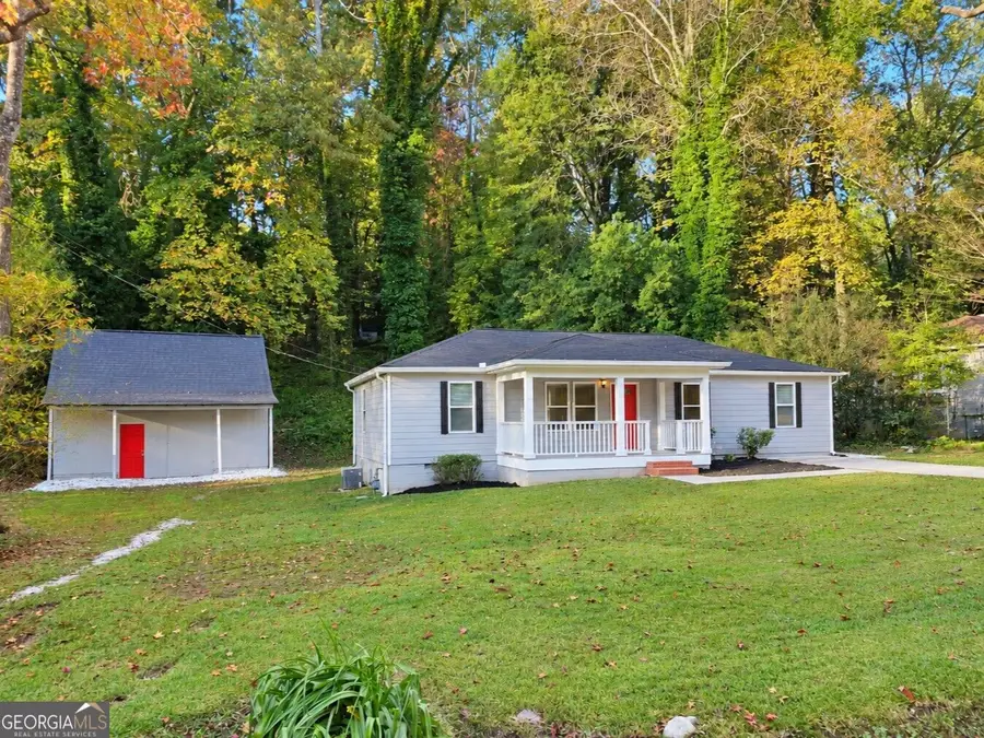 6021 Blackhawk Trail Se, Mableton, GA 30126 - #2