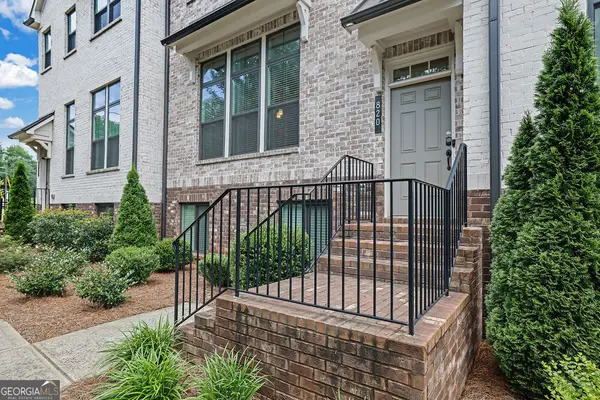 820 Fairview Circle, Roswell, GA 30076