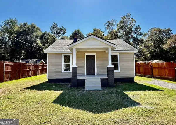 110 Elizabeth Street, Griffin, GA 30223