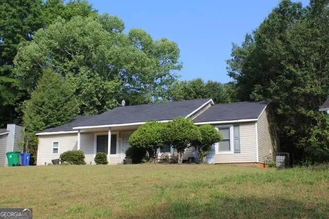922 Lake Drive Court, Stone Mountain, GA 30088 - #1