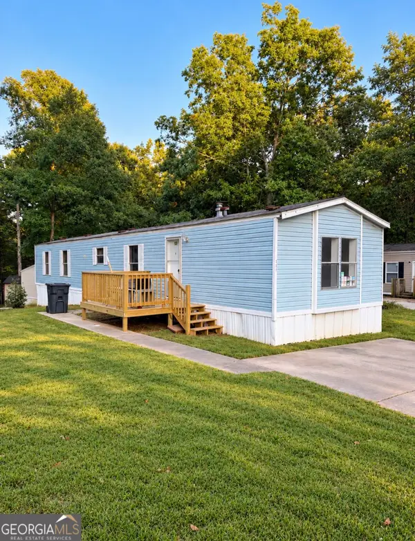 2390 Fairburn Road #142, Douglasville, GA 30135