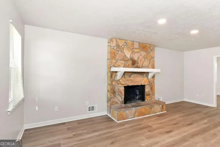 3230 Grand Central Drive Sw, Snellville, GA 30078 - #3
