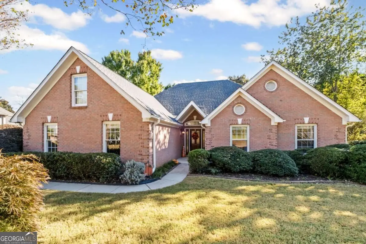 525 Silverberry Lane, Sugar Hill, GA 30518 - #1