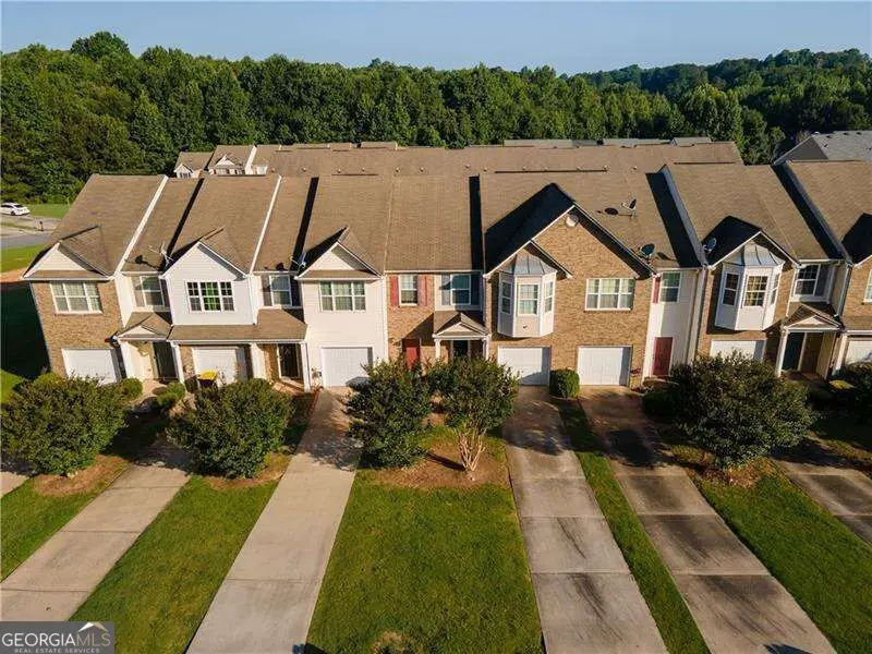 6120 Capitol Knoll, Fairburn, GA 30213 - #1