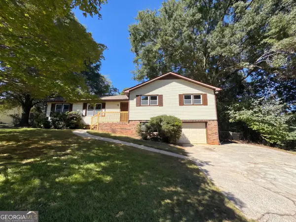 207 Mayflower Drive, Woodstock, GA 30188