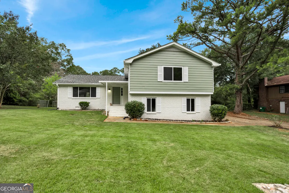 556 Greenview Avenue Se, Conyers, GA 30094 - #1