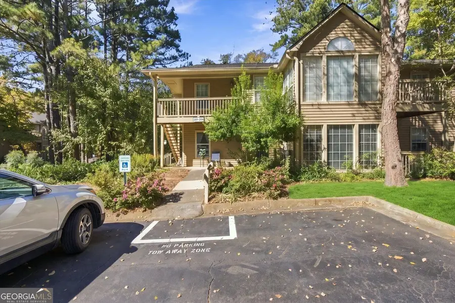 2202 Country Park Drive Se, Smyrna, GA 30080 - #2